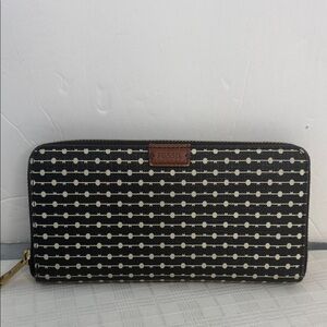 Fossil Black and Cream full sized  Wallet